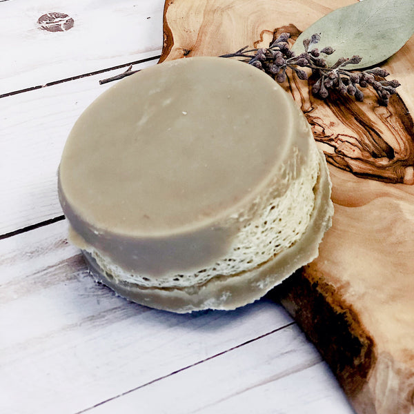 Coconut Milk Loofah Soap – Exfoliating Organic Soap Bar with Kaolin Clay for Soft, Smooth & Glowing Skin